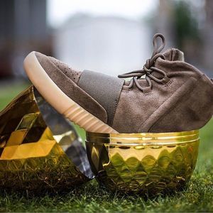 Meet your Posher, Don